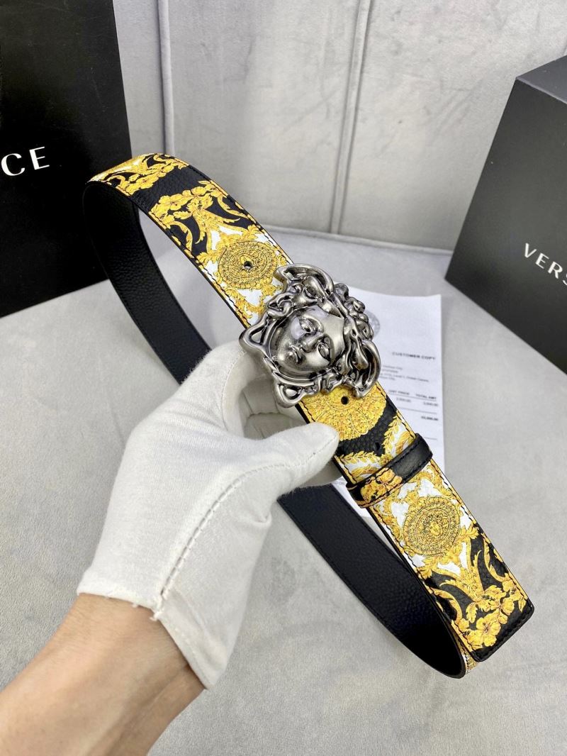 VERSACE